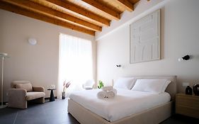 Tower Triple Suite - 3 Min Walk To Bernina Express